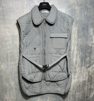 ЖИЛЕТ CHRISTIAN DIOR фото