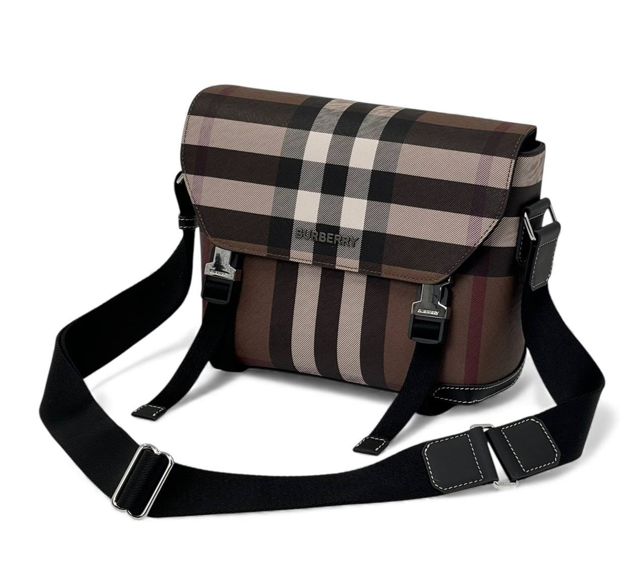 МУЖСКАЯ СУМКА МЕССЕНДЖЕР BURBERRY детальное фото