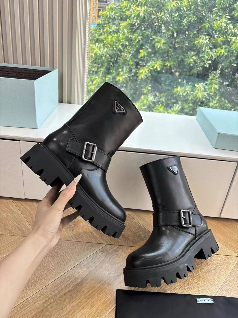 БОТИНКИ PRADA детальное фото