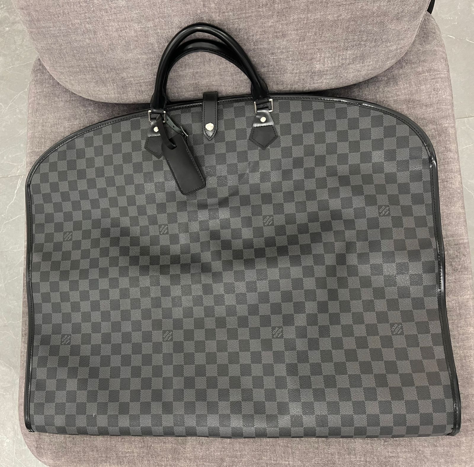 ЧЕХОЛ ДЛЯ ОДЕЖДЫ LOUIS VUITTON детальное фото