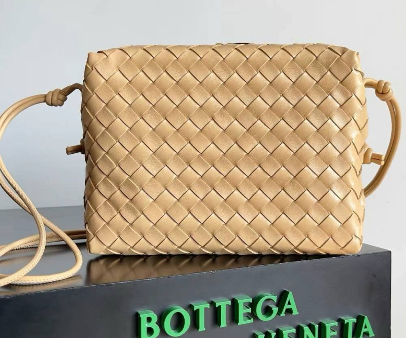 СУМКА BOTTEGA VENETA фото
