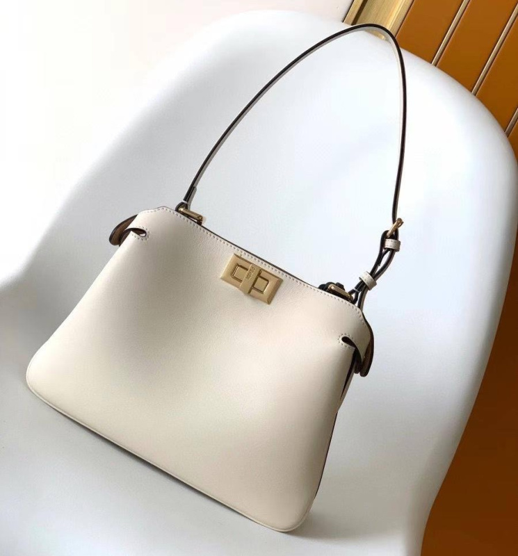 СУМКА FENDI фото