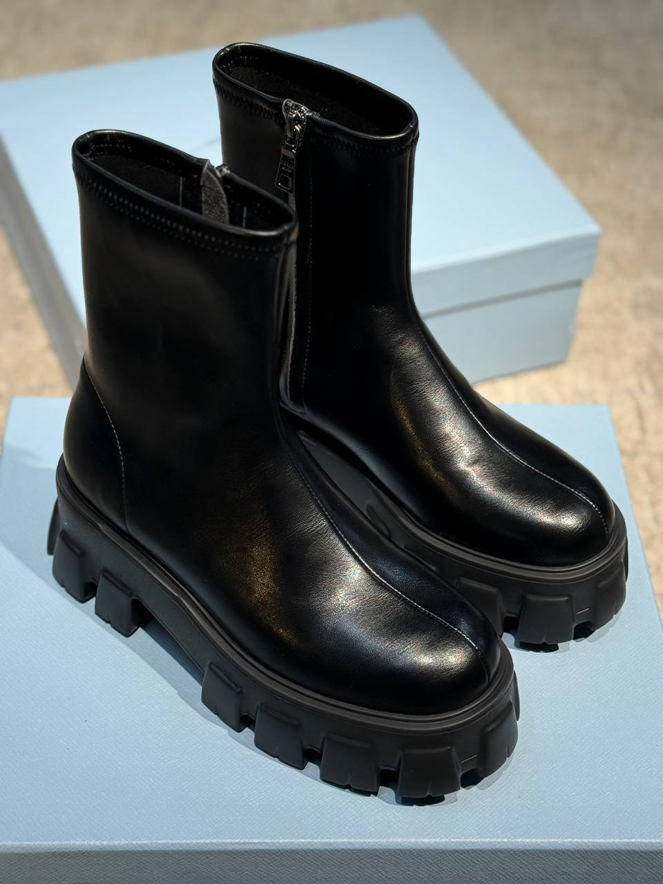 БОТИНКИ PRADA детальное фото