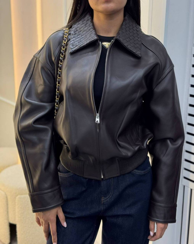 КУРТКА BOTTEGA VENETA фото