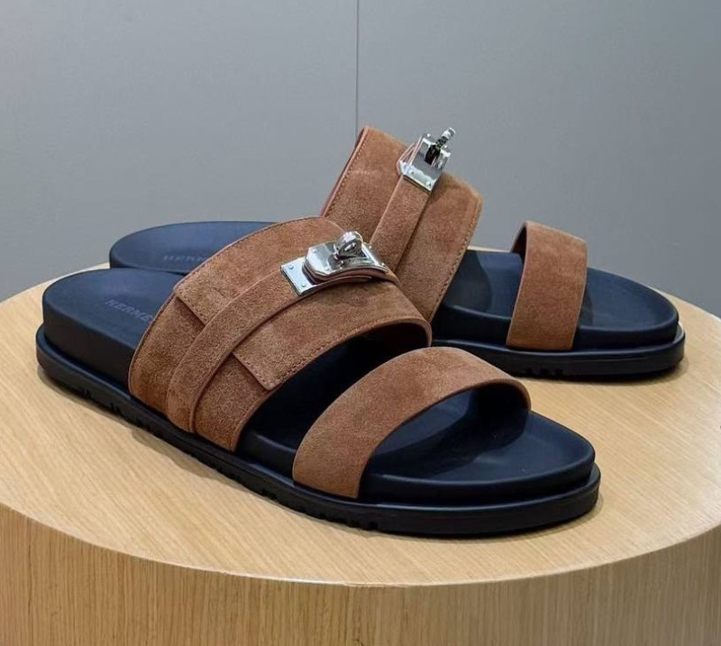 МУЖСКИЕ ШЛЕПКИ HERMES фото