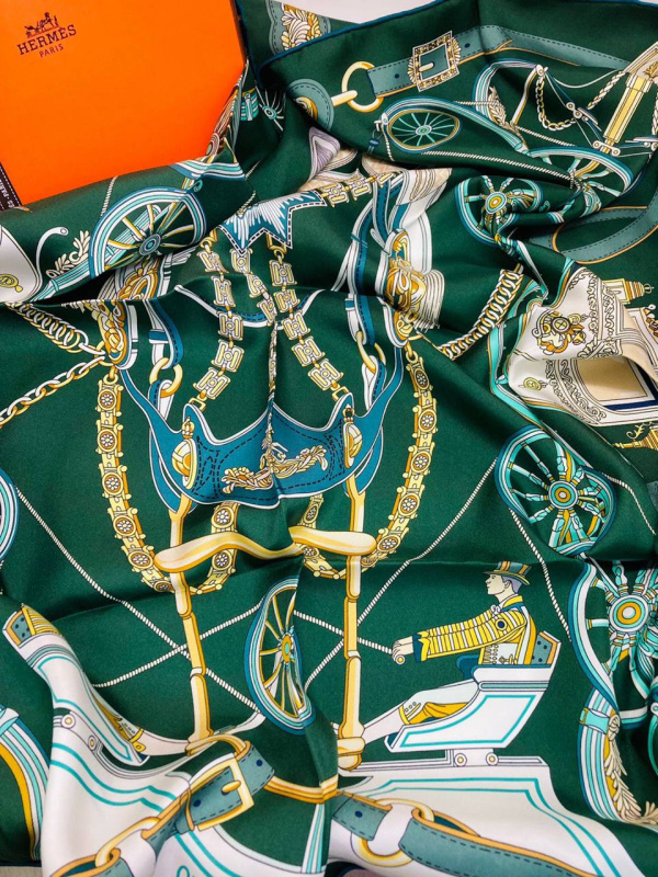 ПЛАТОК HERMES фото