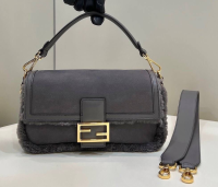 СУМКА FENDI BAGUETTE фото