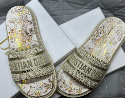 ШЛЕПКИ CHRISTIAN DIOR фото