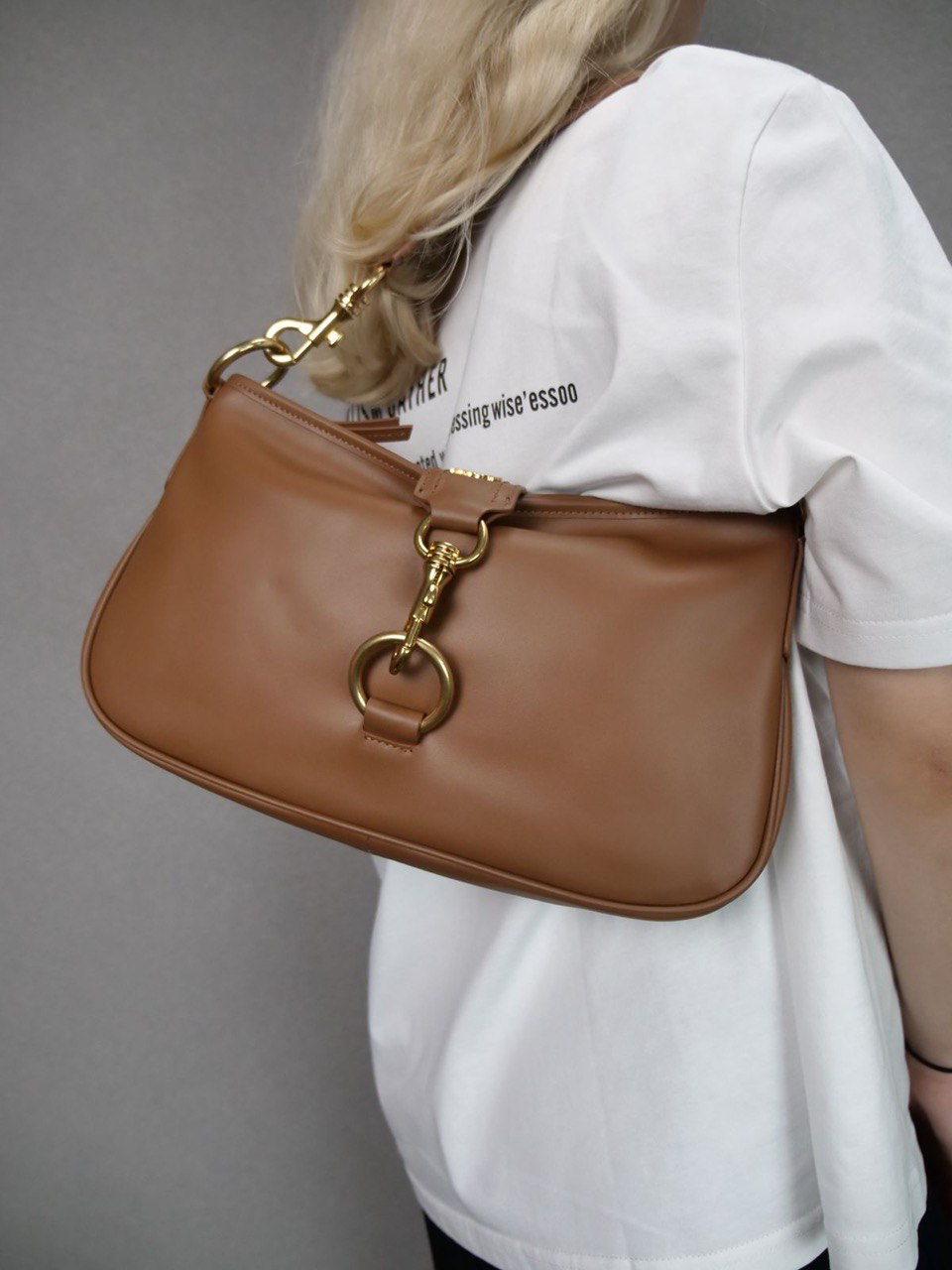 СУМКА MIU MIU детальное фото