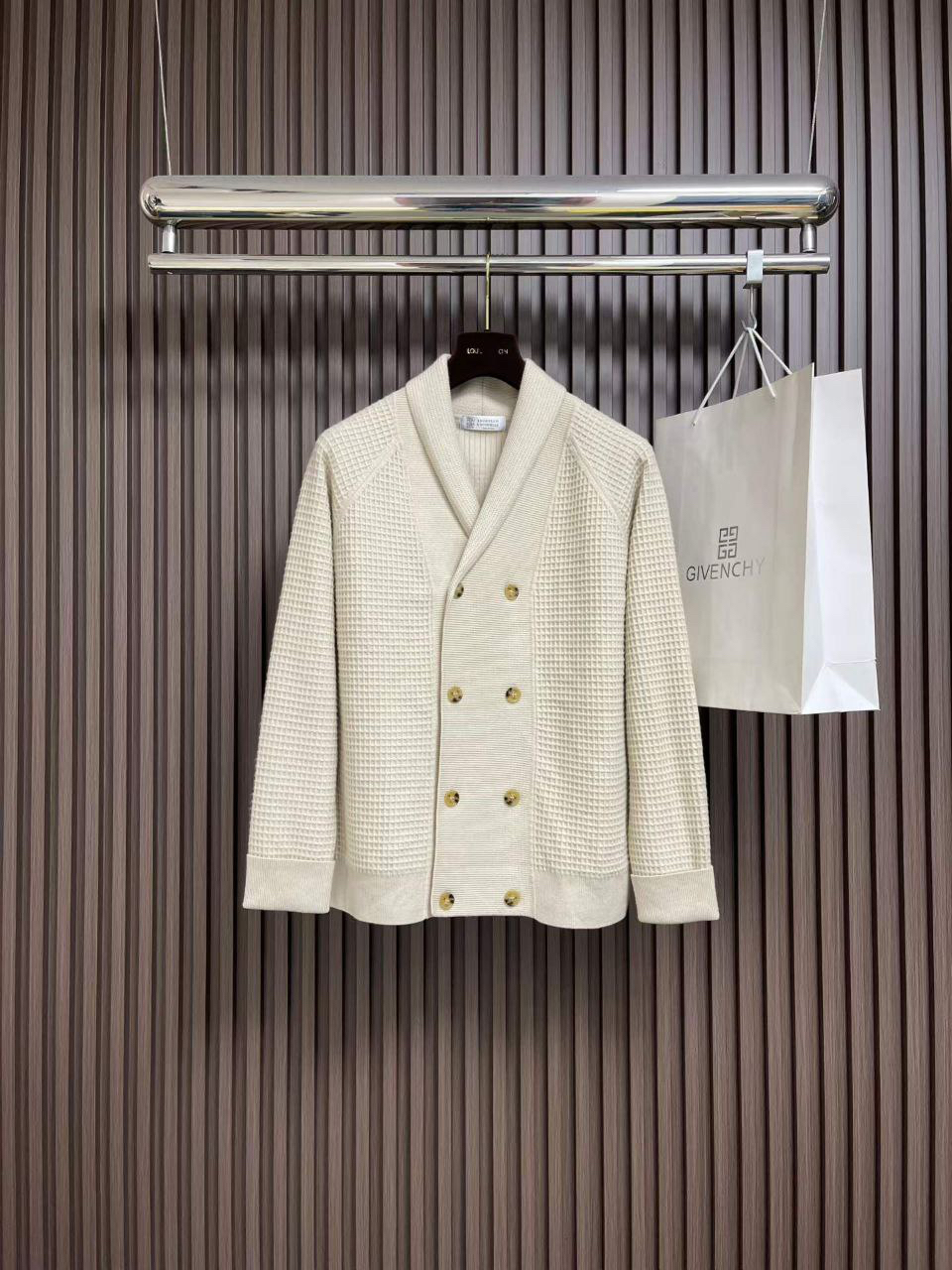 МУЖСКОЙ КАРДИГАН BRUNELLO CUCINELLI детальное фото