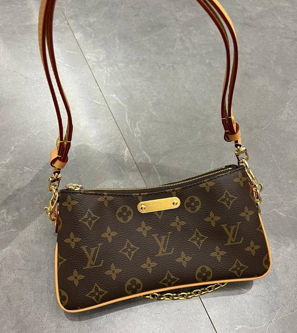 СУМКА LOUIS VUITTON детальное фото