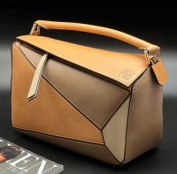 СУМКА LOEWE фото