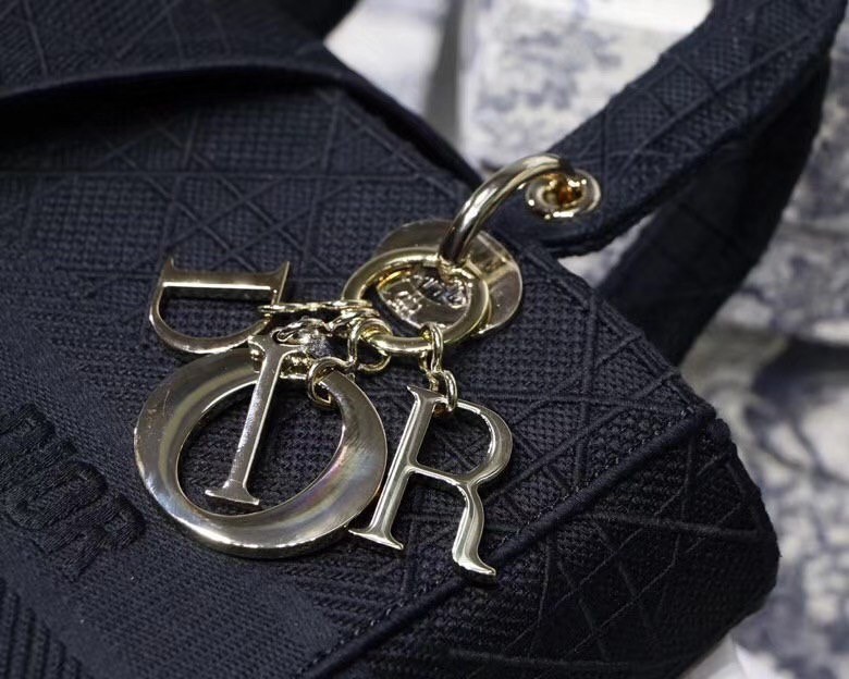 СУМКА ЖЕНСКАЯ LADY DIOR детальное фото