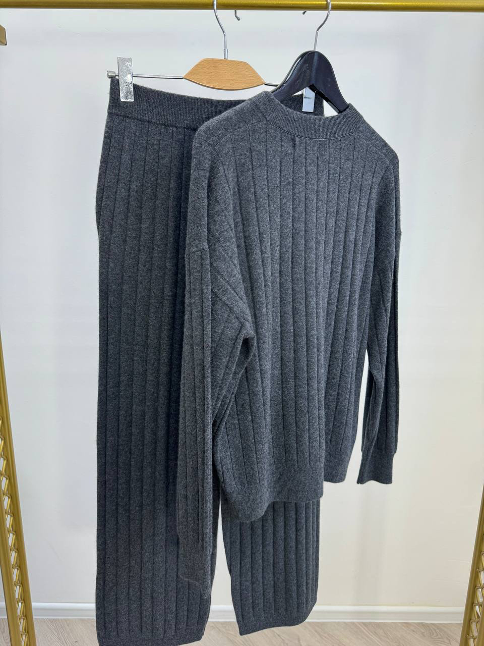 КОСТЮМ BRUNELLO CUCINELLI детальное фото