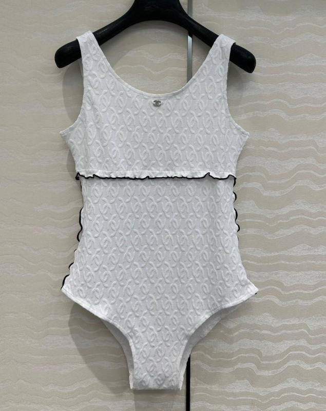 КУПАЛЬНИК CHANEL фото