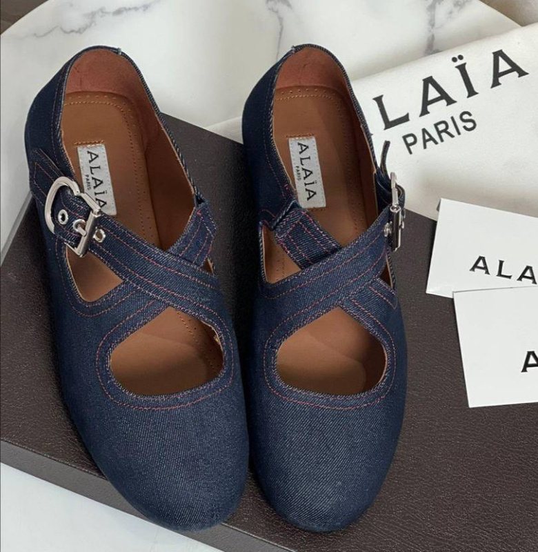 БАЛЕТКИ ALAIA фото