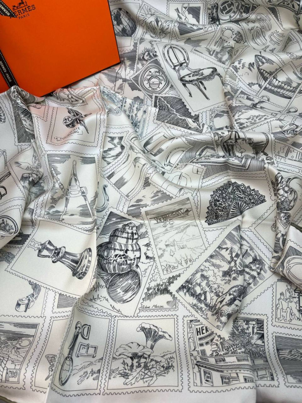 ПЛАТОК HERMES фото