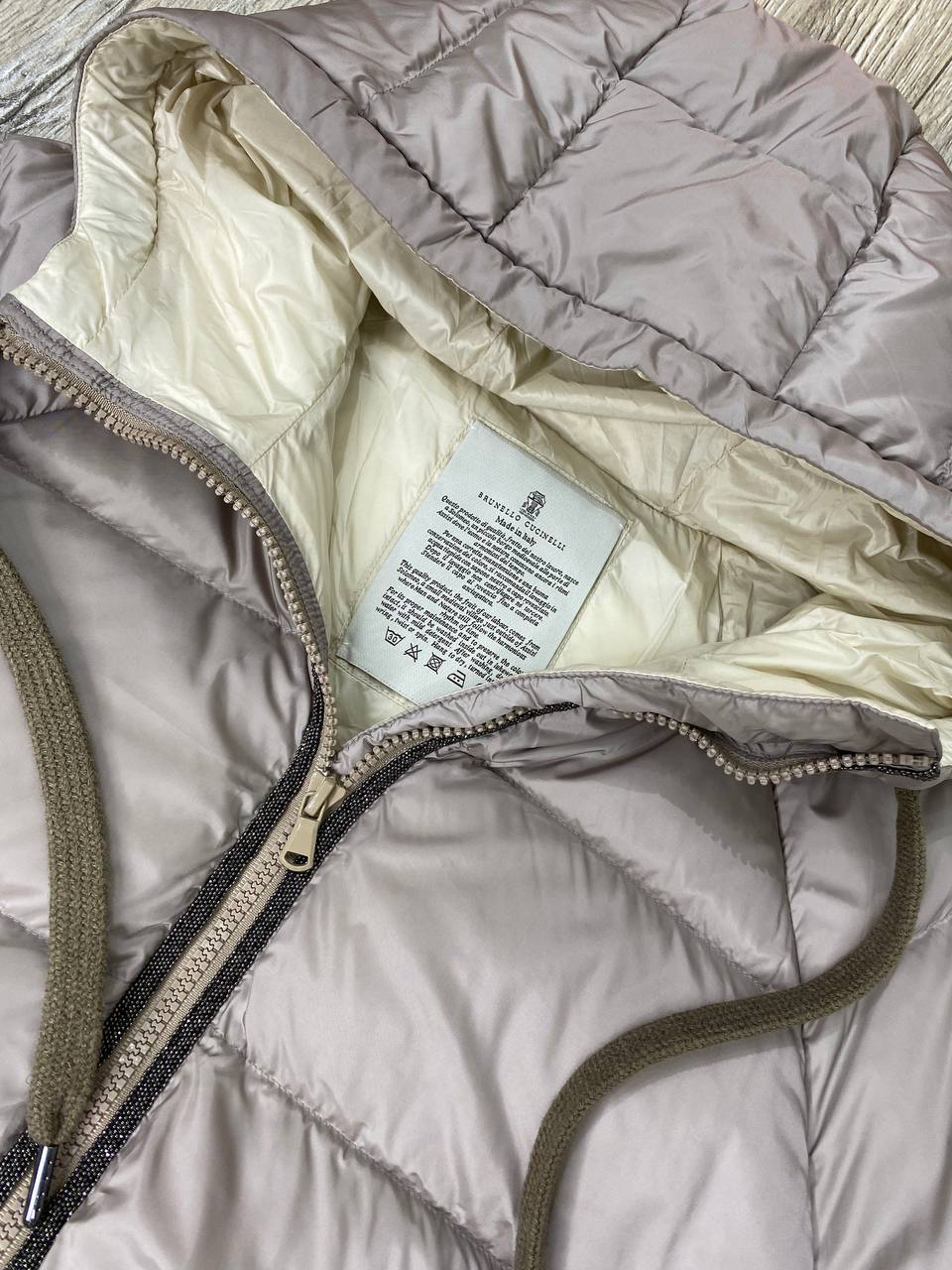 ПУХОВИК BRUNELLO CUCINELLI детальное фото