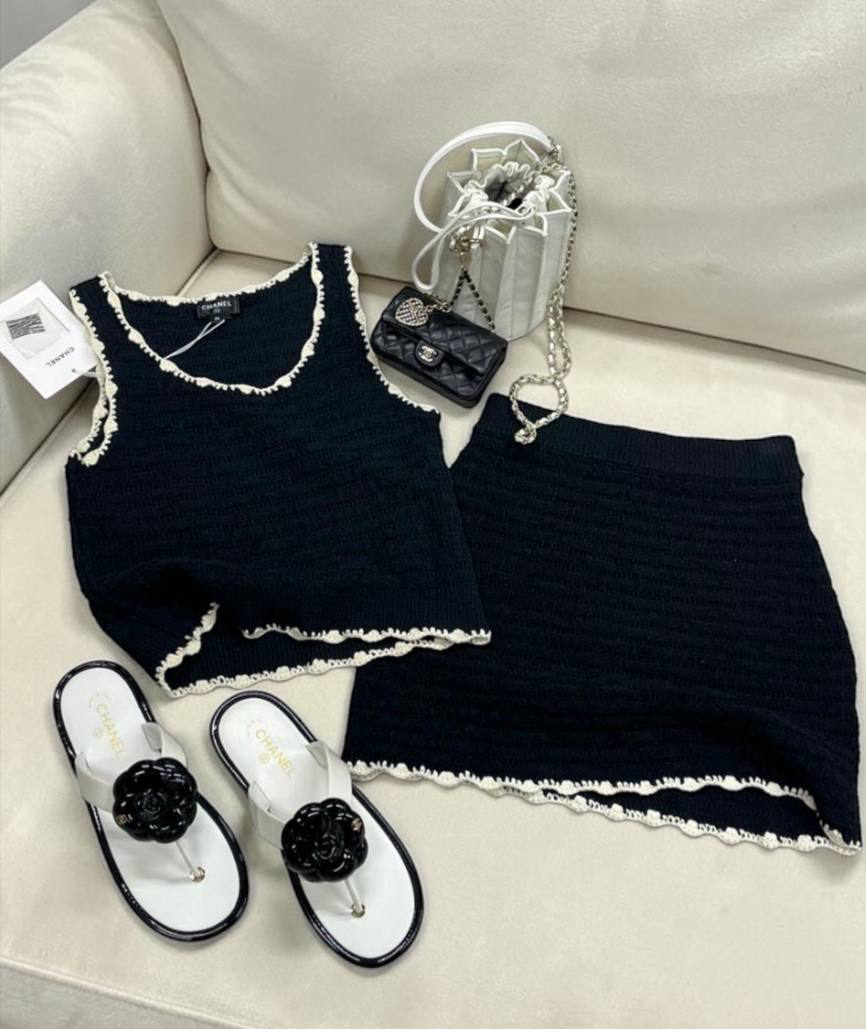 КОСТЮМ CHANEL детальное фото