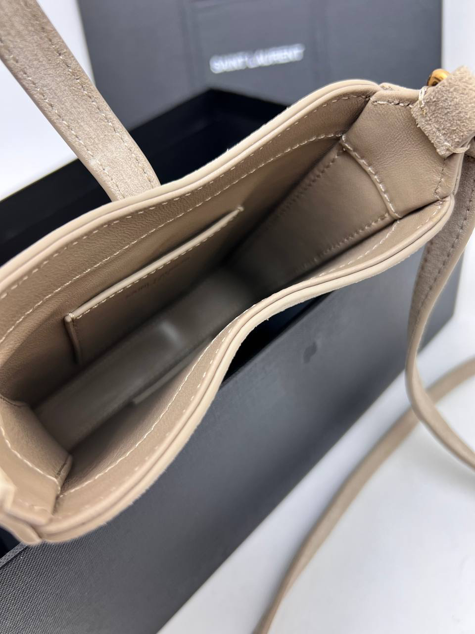 СУМКА SAINT LAURENT детальное фото