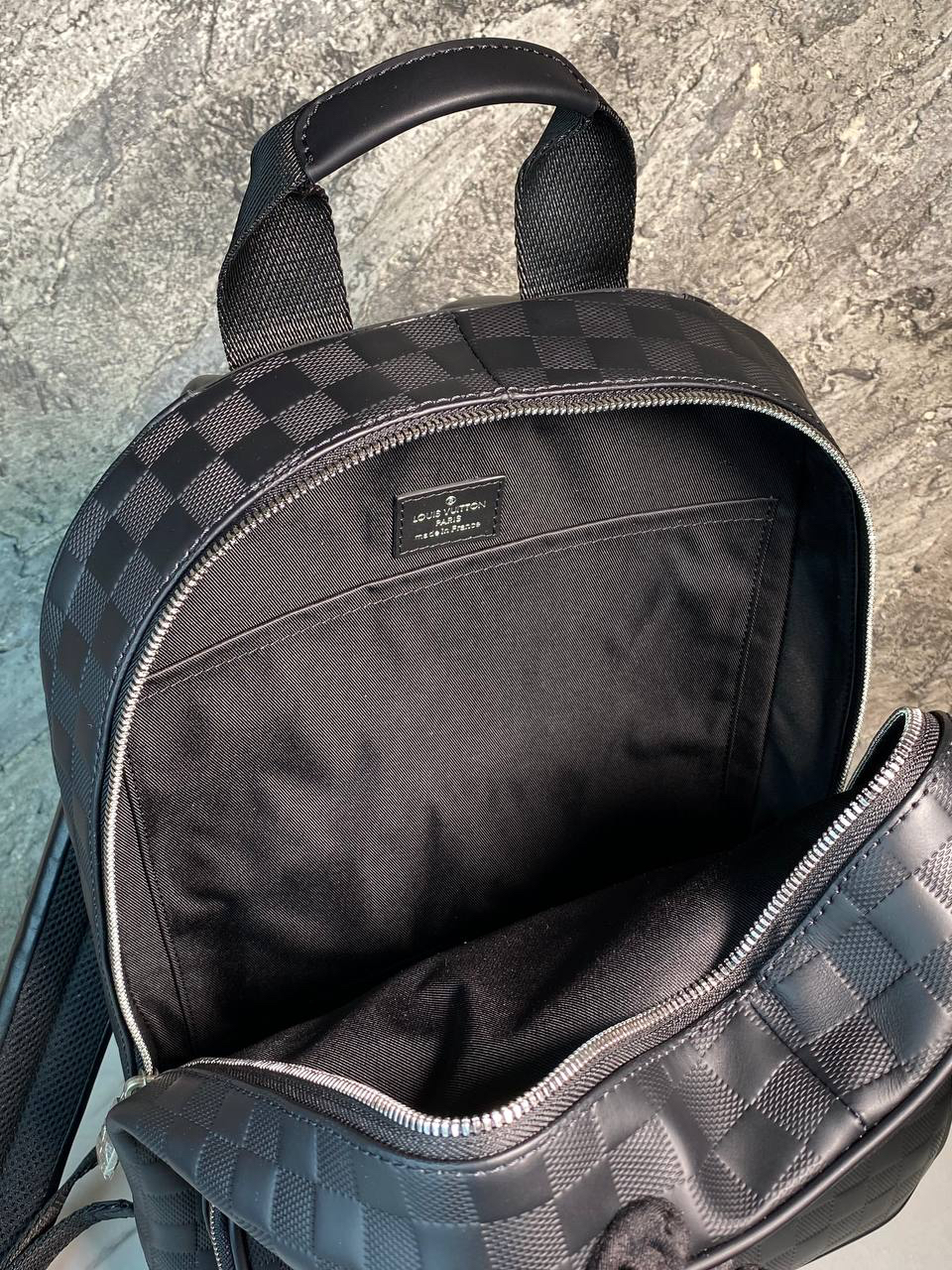 МУЖСКОЙ РЮКЗАК LOUIS VUITTON детальное фото