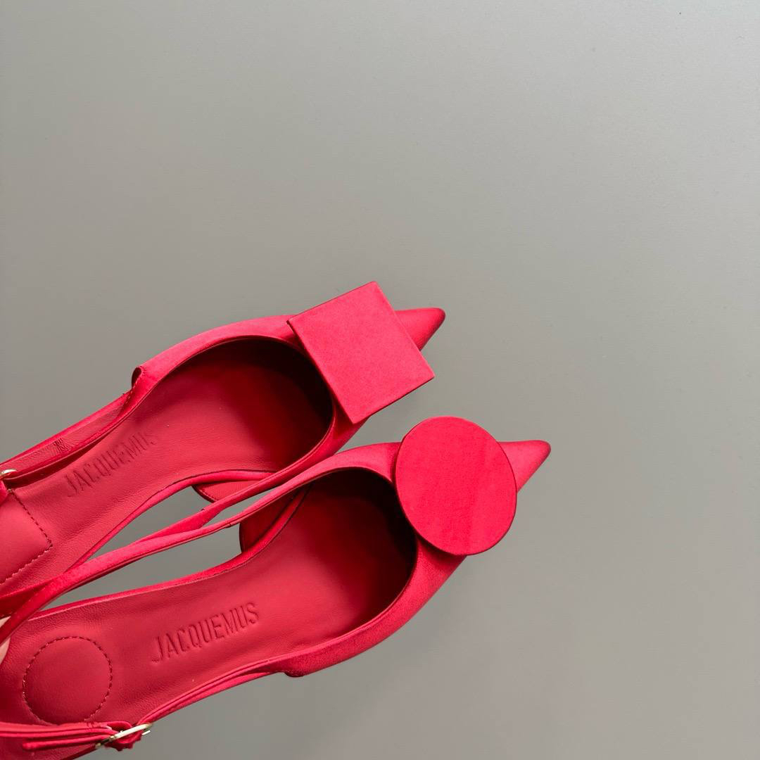 ТУФЛИ JACQUEMUS детальное фото