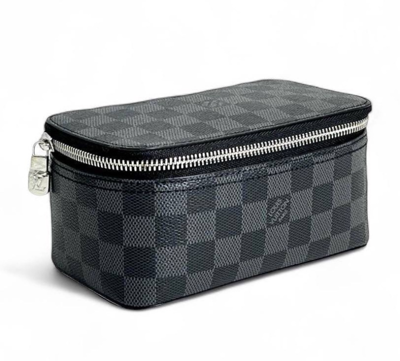 КОСМЕТИЧКА LOUIS VUITTON фото