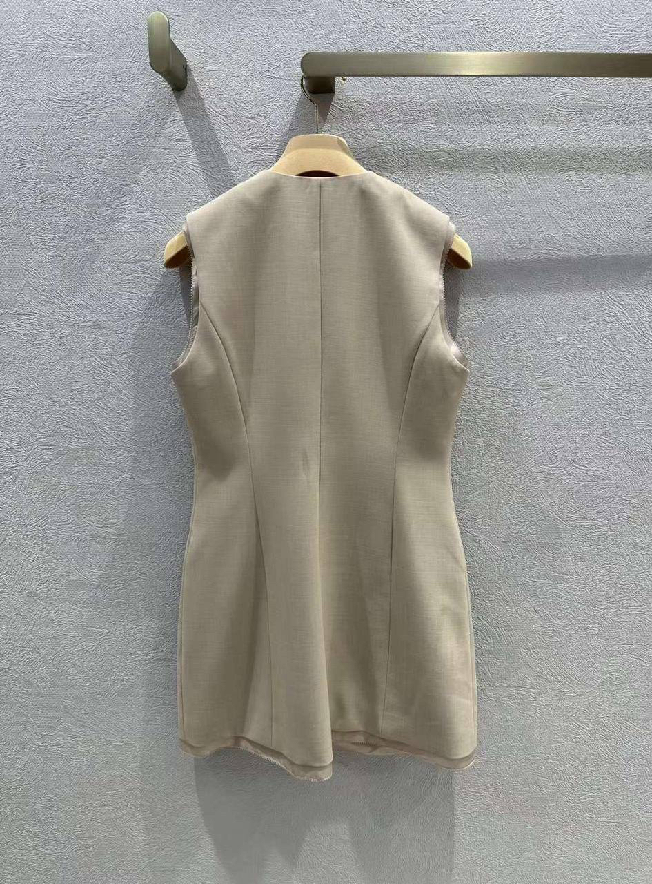 ПЛАТЬЕ MIU MIU детальное фото