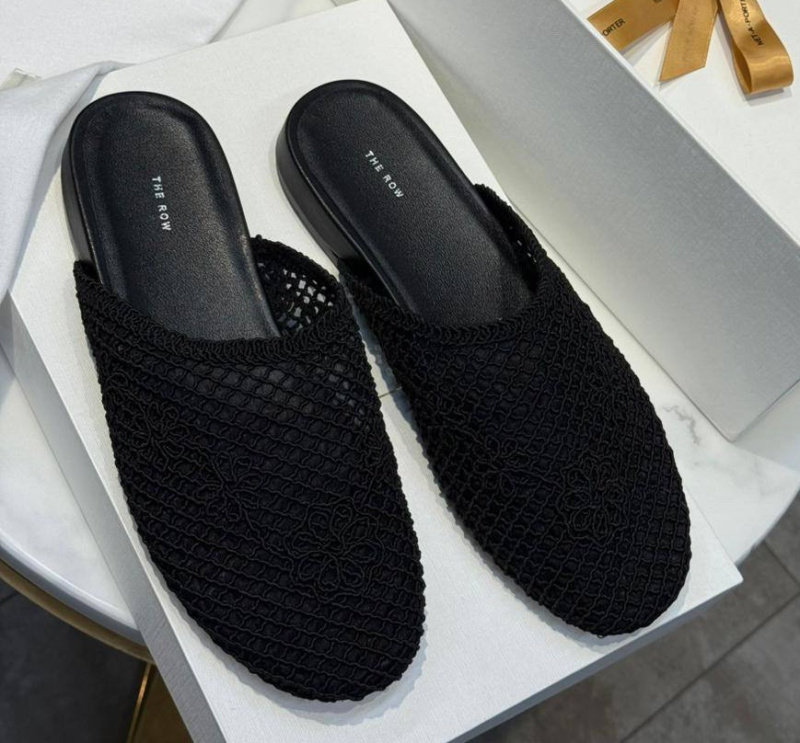 ШЛЕПКИ THE ROW фото