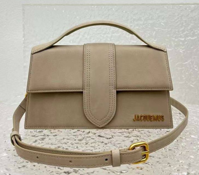 СУМКА JACQUEMUS фото