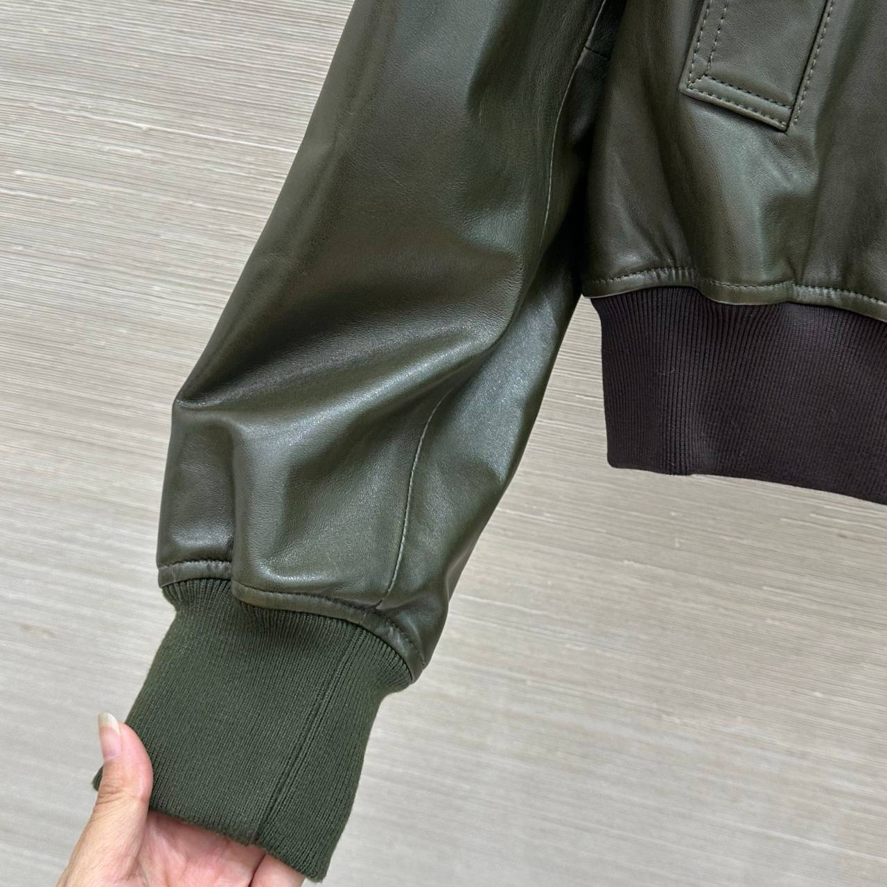 КУРТКА BOTTEGA VENETA детальное фото