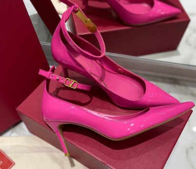 ТУФЛИ VALENTINO фото