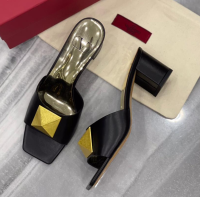 БОСОНОЖКИ VALENTINO фото