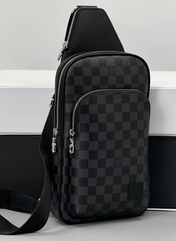 МУЖСКАЯ СУМКА СЛИНГ LOUIS VUITTON фото