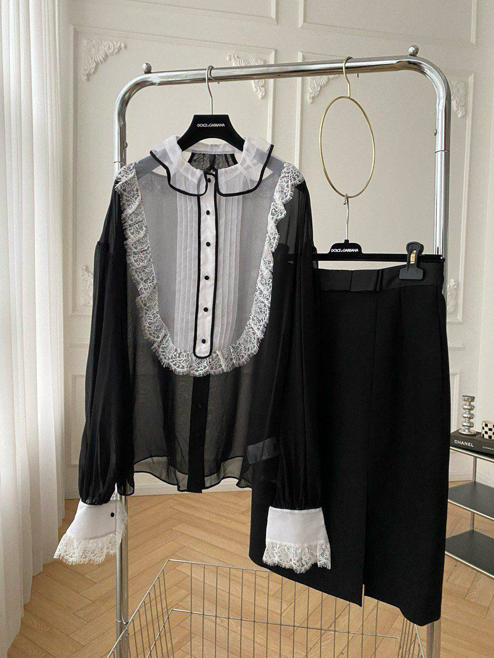 КОСТЮМ DOLCE & GABBANA детальное фото