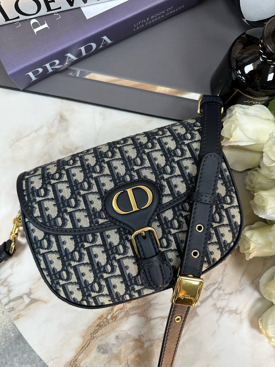 СУМКА CHRISTIAN DIOR BOBBY средняя детальное фото