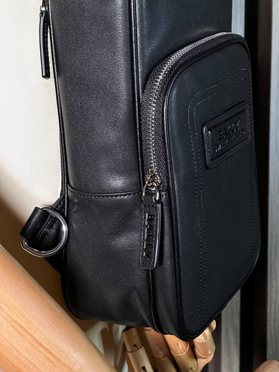МУЖСКАЯ СУМКА СЛИНГ BALLY детальное фото