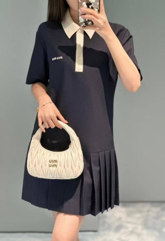 ПЛАТЬЕ MIU MIU фото