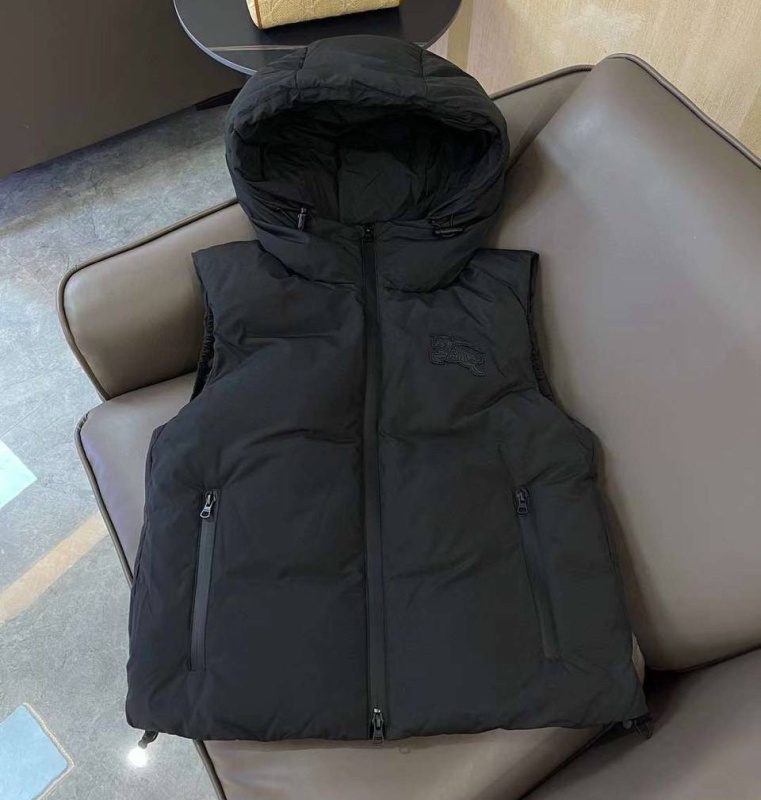 ЖИЛЕТ BURBERRY фото