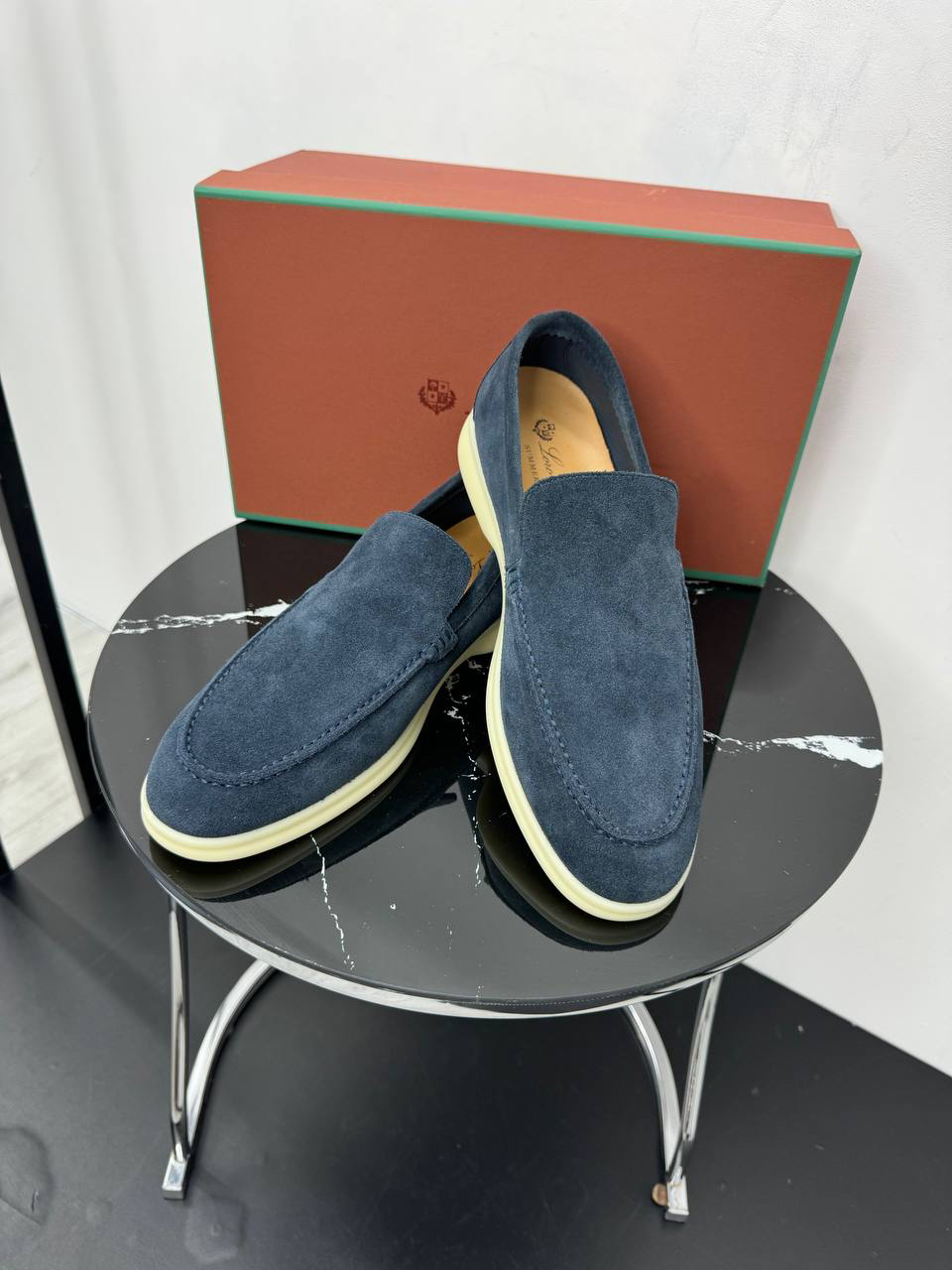 МУЖСКИЕ ЛОФЕРЫ LORO PIANA детальное фото