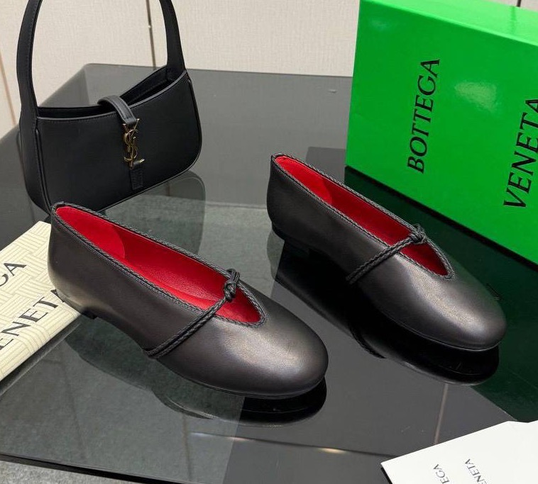 БАЛЕТКИ BOTTEGA VENETA фото