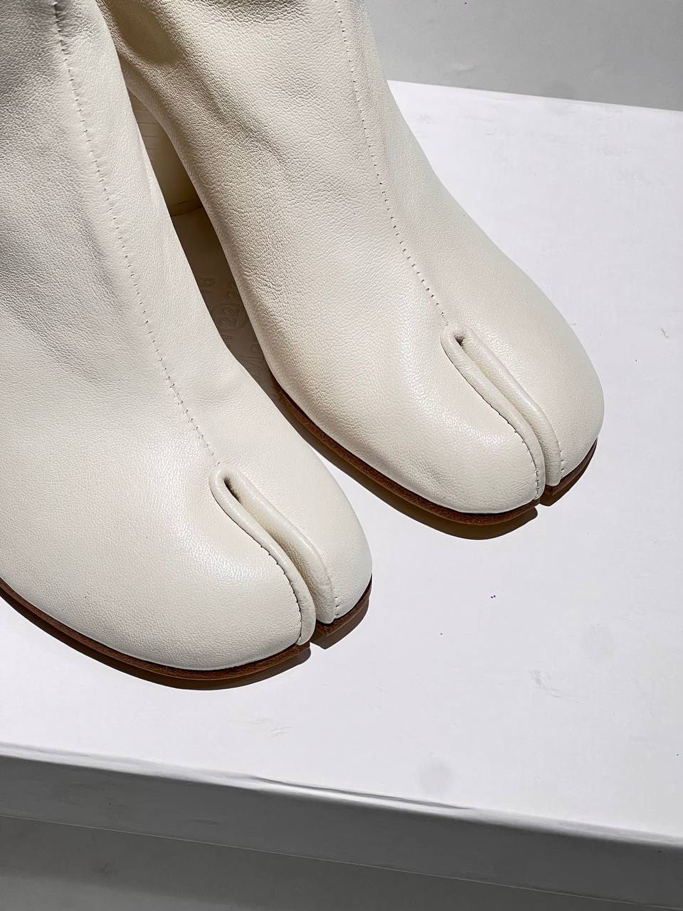 БОТИЛЬОНЫ MAISON MARGIELA детальное фото