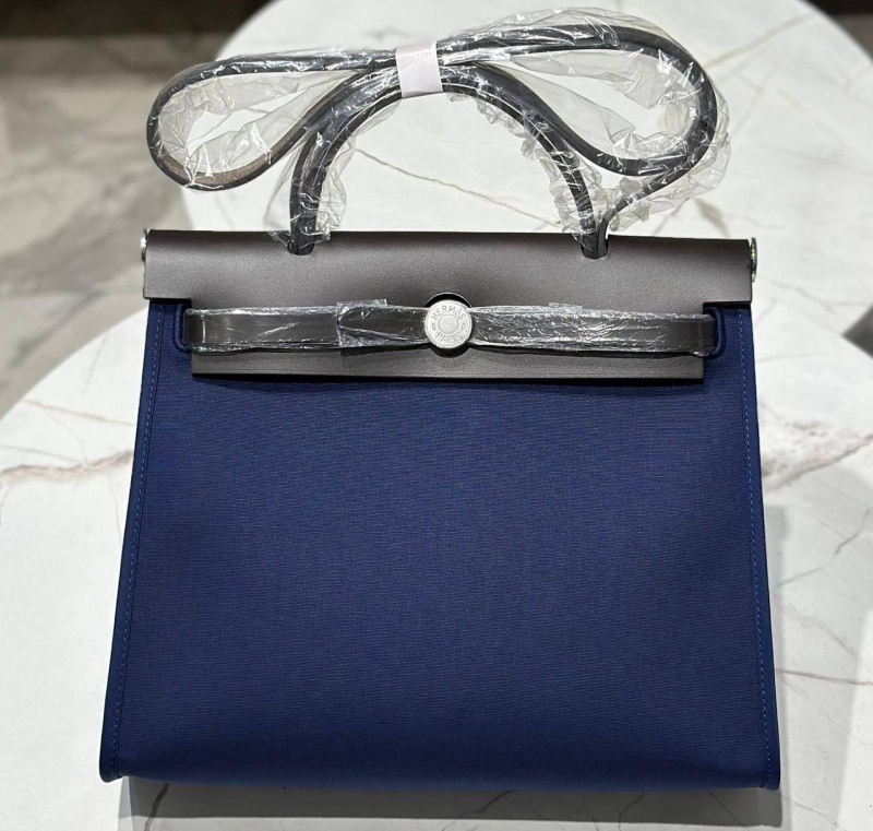 СУМКА HERMES HERBAG ZIP фото