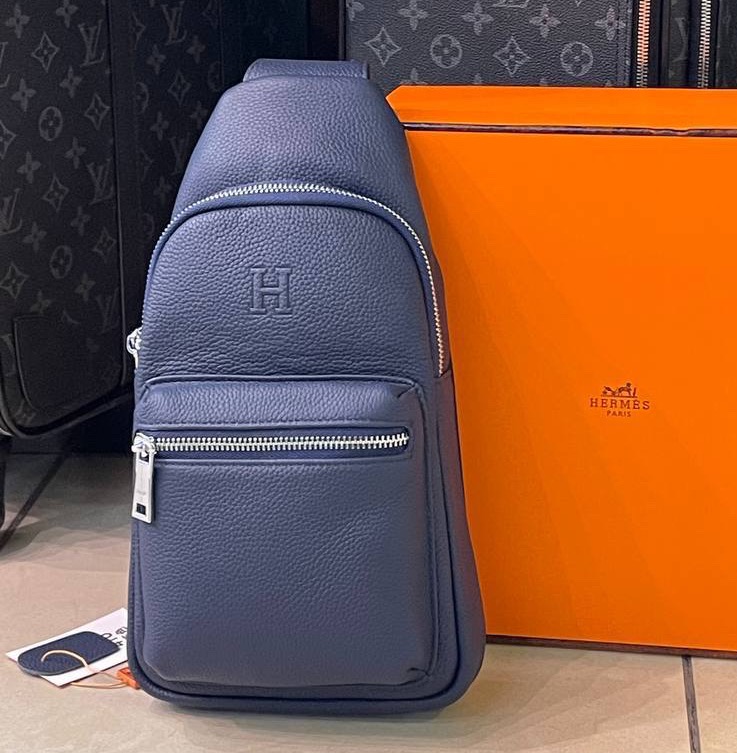 МУЖСКАЯ СУМКА СЛИНГ HERMES фото