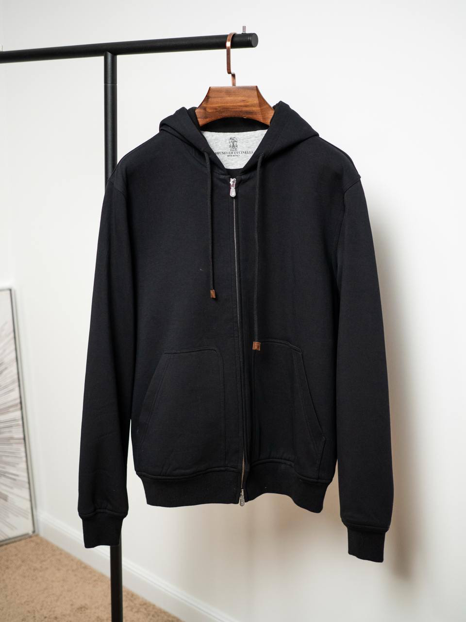 МУЖСКОЙ КОСТЮМ BRUNELLO CUCINELLI детальное фото