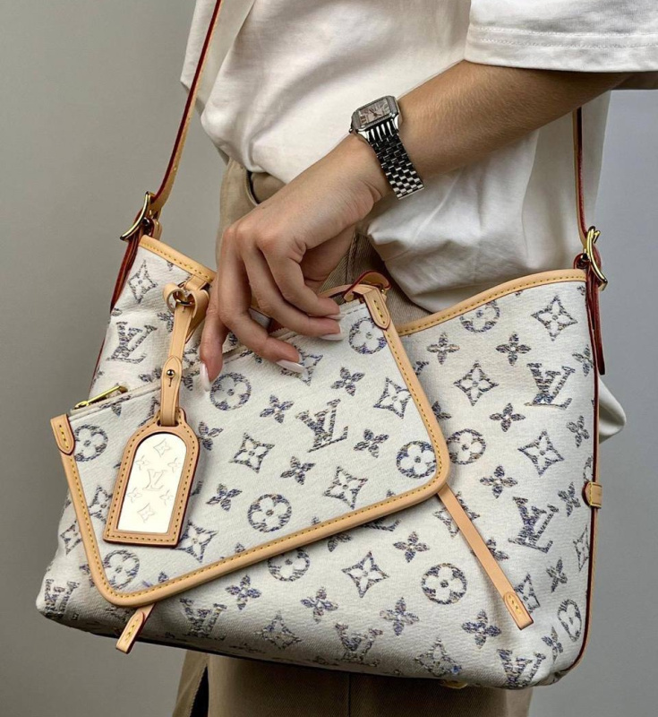 СУМКА LOUIS VUITTON фото