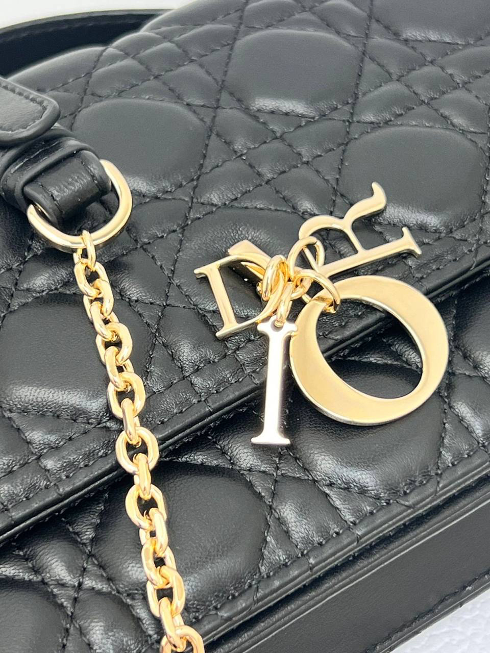 СУМКА CHRISTIAN DIOR HANDLE детальное фото