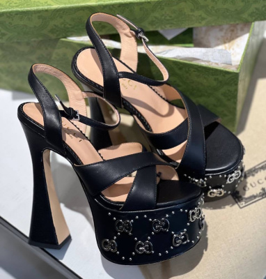 БОСОНОЖКИ GUCCI фото