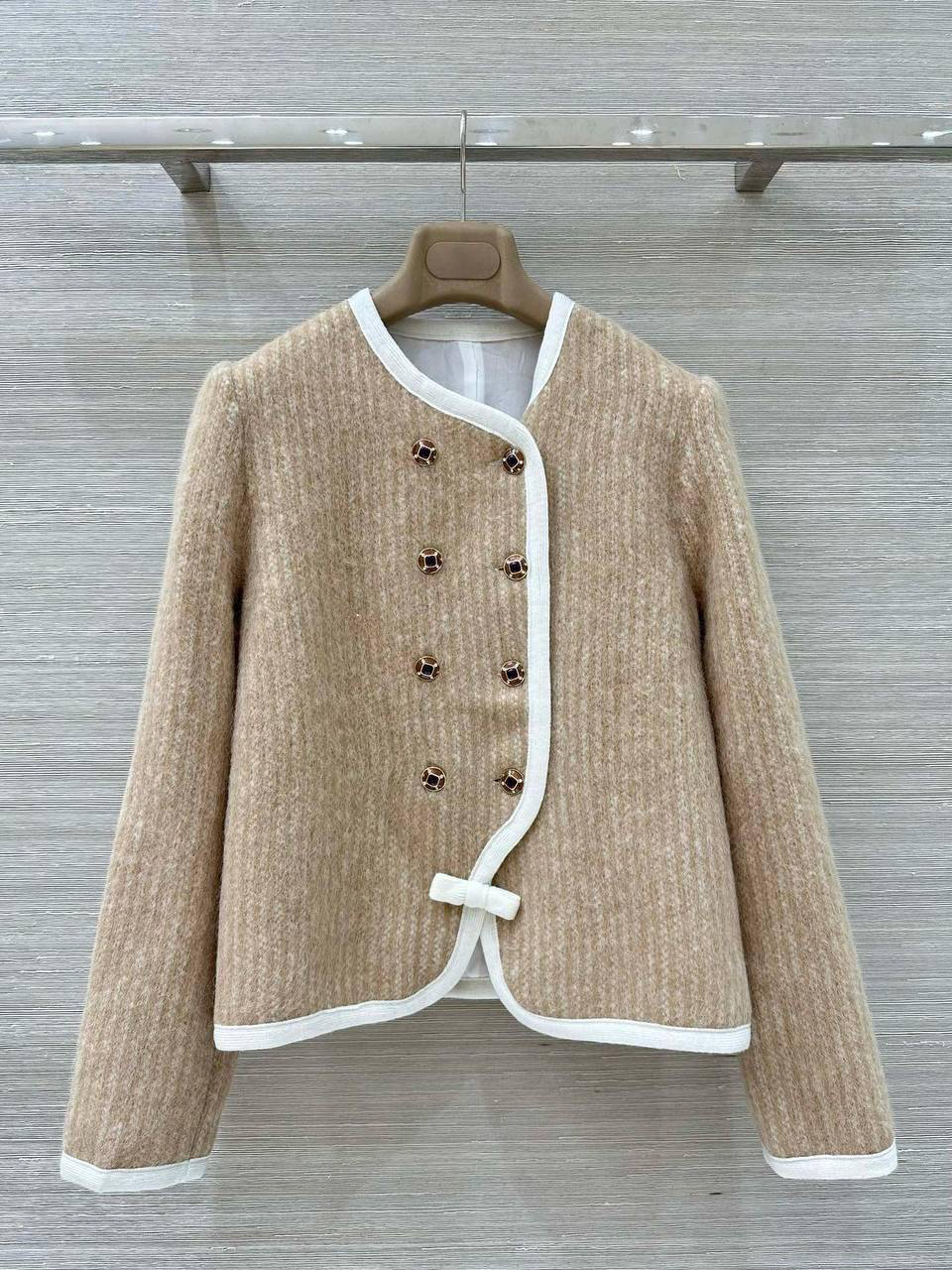 КОСТЮМ CHANEL детальное фото