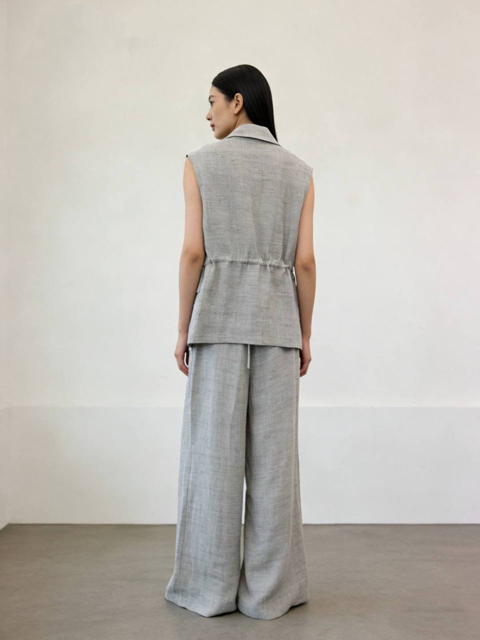 КОСТЮМ BRUNELLO CUCINELLI детальное фото